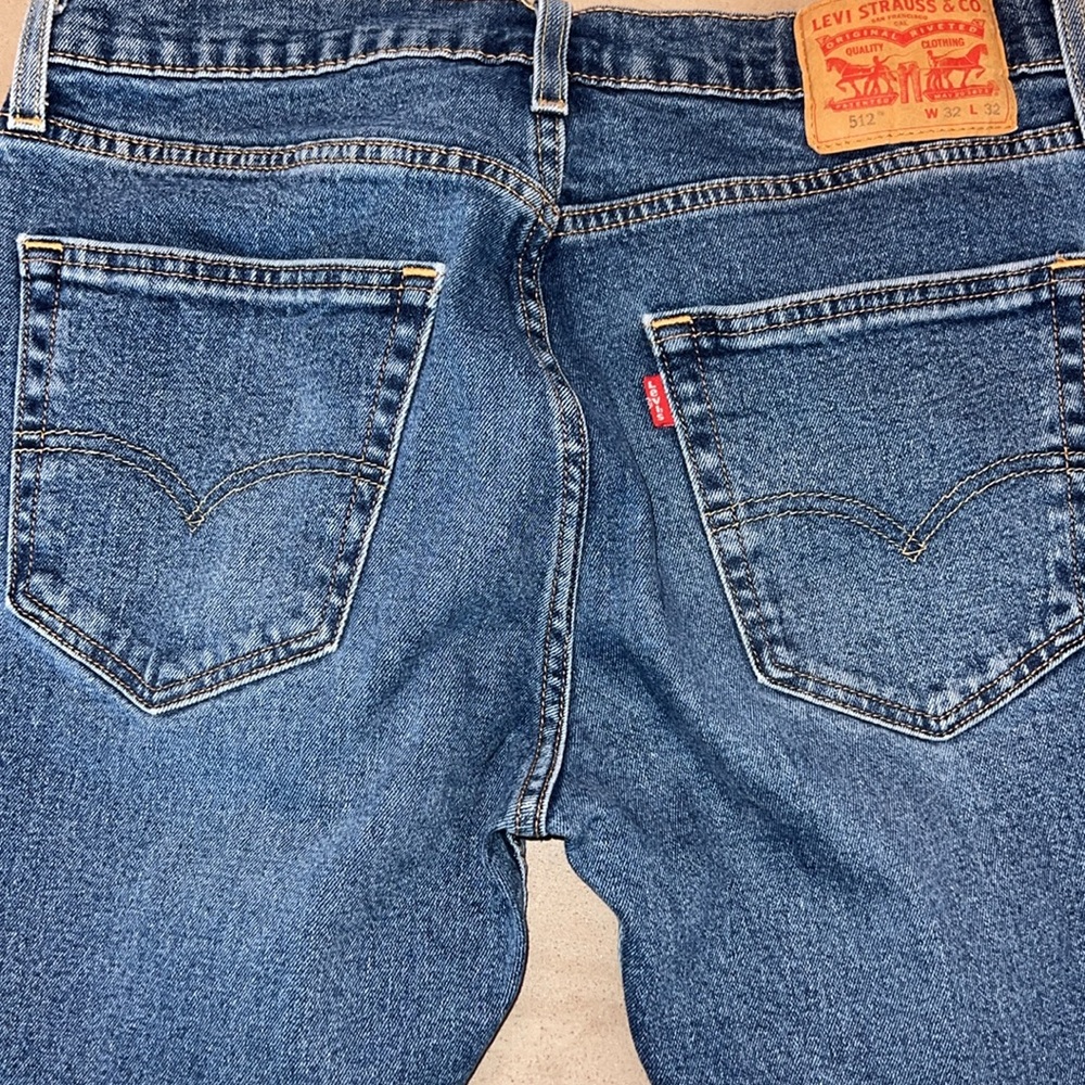 😎 Levi’s 512